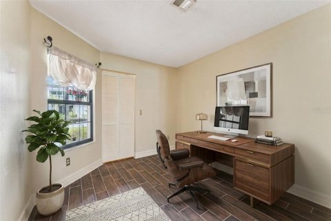 Condo in Maitland, Florida, 3 bedrooms № 2324872 - photo 5