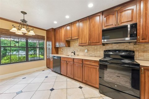 Condo in Maitland, Florida, 3 bedrooms № 2324872 - photo 7