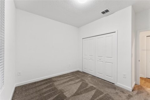 Casa en venta en Orlando, Florida, 5 dormitorios, 227.8 m2 № 1566834 - foto 12