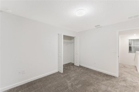 Casa en venta en Orlando, Florida, 5 dormitorios, 227.8 m2 № 1566834 - foto 19