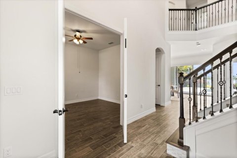 House in Orlando, Florida 4 bedrooms, 321.53 sq.m. № 1844520 - photo 7