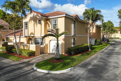 Touwnhouse à louer à Coral Springs, Floride: 3 chambres, 195.56 m2 № 2386865 - photo 27