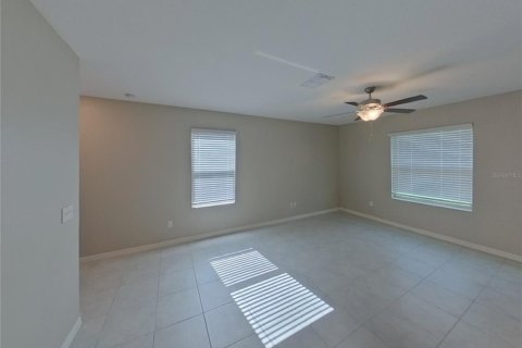 Casa en alquiler en Riverview, Florida, 4 dormitorios, 177.81 m2 № 1866164 - foto 2