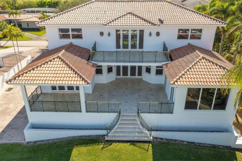 Casa en venta en Coral Gables, Florida, 5 dormitorios, 434.6 m2 № 2153374 - foto 5