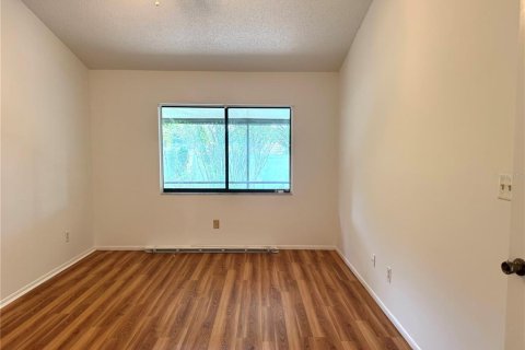 Touwnhouse à vendre à Orlando, Floride: 2 chambres, 120.49 m2 № 1898999 - photo 11