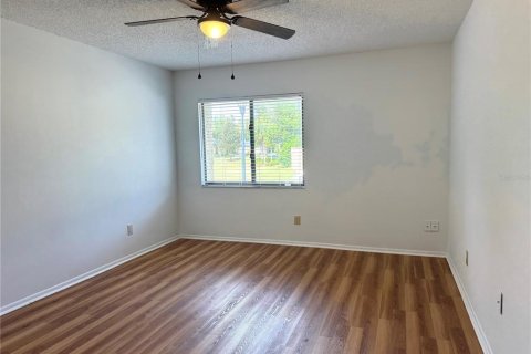 Touwnhouse à vendre à Orlando, Floride: 2 chambres, 120.49 m2 № 1898999 - photo 21