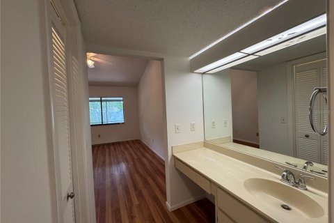 Touwnhouse à vendre à Orlando, Floride: 2 chambres, 120.49 m2 № 1898999 - photo 16