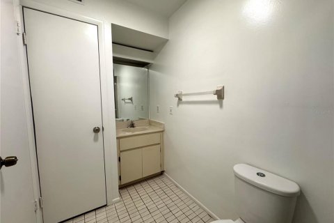 Touwnhouse à vendre à Orlando, Floride: 2 chambres, 120.49 m2 № 1898999 - photo 15