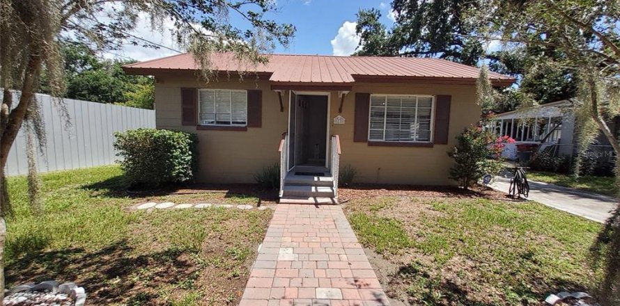 House in Plant City, Florida 2 bedrooms, 62.43 sq.m. № 1787861