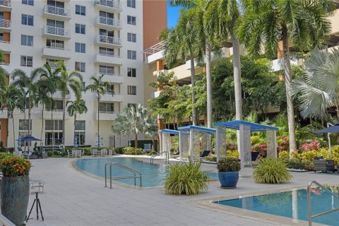 Copropriété à vendre à Aventura, Floride: 1 chambre, 78.13 m2 № 1956807 - photo 21