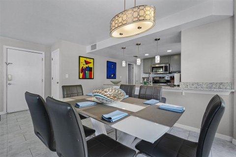 Купить кондоминиум в Киссимми, Флорида 6 комнат, 113.34м2, № 1902049 - фото 9