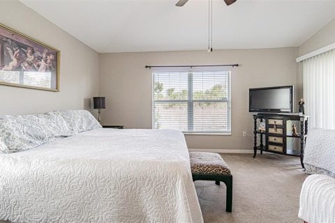 House in San Antonio, Florida 2 bedrooms, 138.33 sq.m. № 2105798 - photo 16