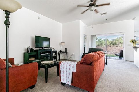 House in San Antonio, Florida 2 bedrooms, 138.33 sq.m. № 2105798 - photo 5