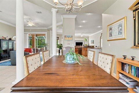 Villa ou maison à vendre à Beverly Hills, Floride: 3 chambres, 186.92 m2 № 2398300 - photo 12