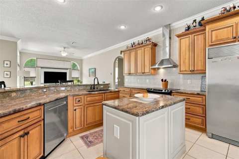 Villa ou maison à vendre à Beverly Hills, Floride: 3 chambres, 186.92 m2 № 2398300 - photo 13
