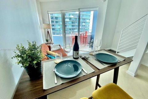Condominio en venta en Miami, Florida, 1 dormitorio, 66.98 m2 № 1975903 - foto 9