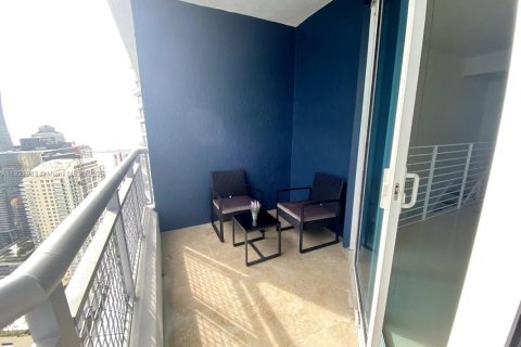Condominio en venta en Miami, Florida, 1 dormitorio, 66.98 m2 № 1975903 - foto 3