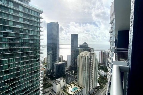 Condominio en venta en Miami, Florida, 1 dormitorio, 66.98 m2 № 1975903 - foto 15