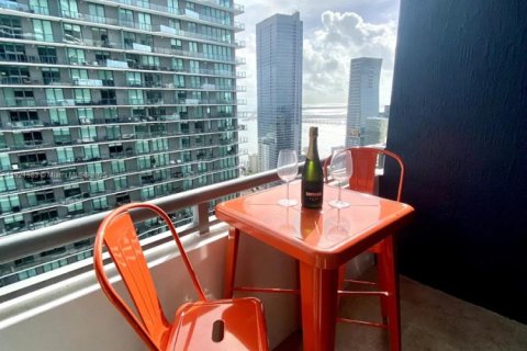 Condominio en venta en Miami, Florida, 1 dormitorio, 66.98 m2 № 1975903 - foto 13