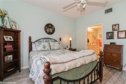 Condo in Fort Myers, Florida, 2 bedrooms  № 1509316 - photo 20