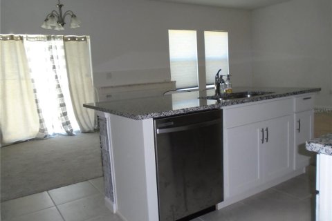 Villa ou maison à vendre à Groveland, Floride: 3 chambres, 176.14 m2 № 2131554 - photo 11
