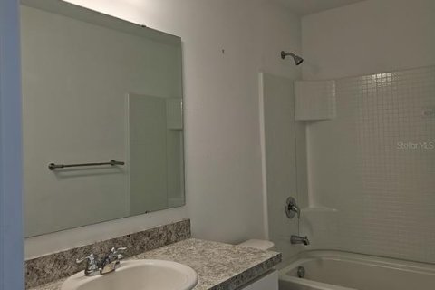 Villa ou maison à vendre à Groveland, Floride: 3 chambres, 176.14 m2 № 2131554 - photo 22