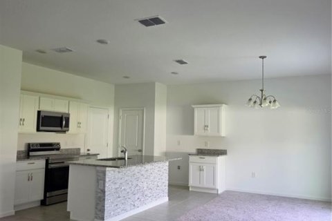 Villa ou maison à vendre à Groveland, Floride: 3 chambres, 176.14 m2 № 2131554 - photo 10