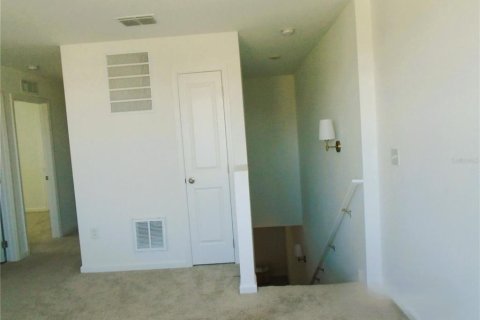 Villa ou maison à vendre à Groveland, Floride: 3 chambres, 176.14 m2 № 2131554 - photo 21