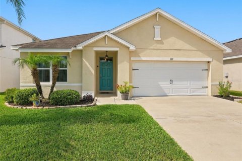 Villa ou maison à Spring Hill, Floride 3 chambres, 157 m2 № 2420564
