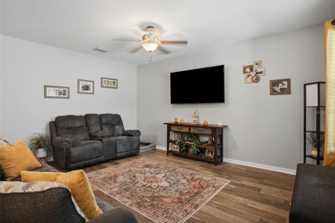 Villa ou maison à vendre à Spring Hill, Floride: 3 chambres, 157 m2 № 2420564 - photo 8