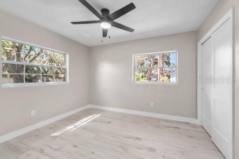 House in Belle Isle, Florida 3 bedrooms, 141.03 sq.m. № 1918475 - photo 8