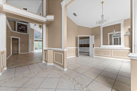 House in Windermere, Florida 5 bedrooms, 277.5 sq.m. № 1580533 - photo 3