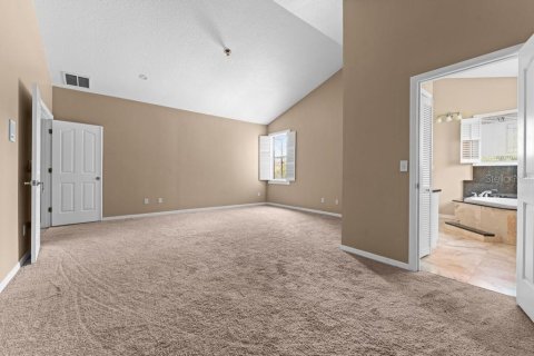 House in Windermere, Florida 5 bedrooms, 277.5 sq.m. № 1580533 - photo 20