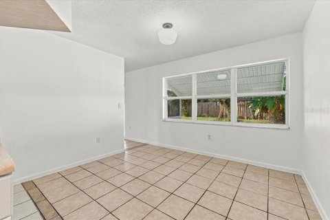 Villa ou maison à vendre à Lakeland, Floride: 3 chambres, 133.41 m2 № 2416662 - photo 10