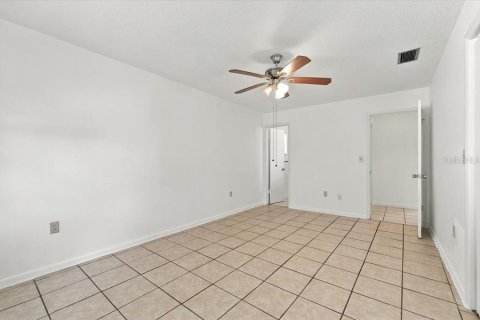Villa ou maison à vendre à Lakeland, Floride: 3 chambres, 133.41 m2 № 2416662 - photo 11