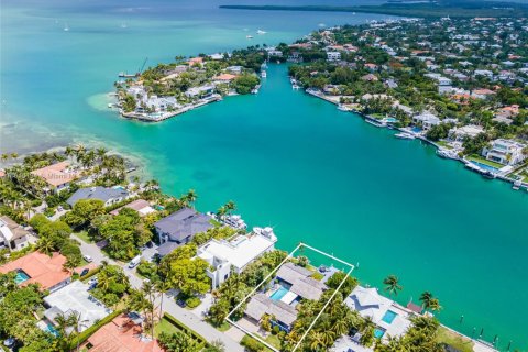 House in Key Biscayne, Florida 4 bedrooms, 301.1 sq.m. № 1770246 - photo 4