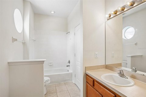 Townhouse in Orlando, Florida 3 bedrooms, 136.75 sq.m. № 2167295 - photo 17