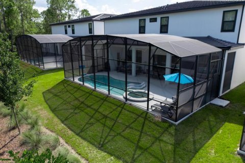 Villa ou maison à vendre à Davenport, Floride: 15 chambres, 592.25 m2 № 2098720 - photo 3