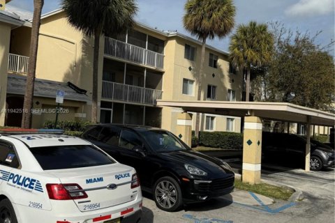 Condominio en venta en Hollywood, Florida, 3 dormitorios, 100.71 m2 № 1999979 - foto 14