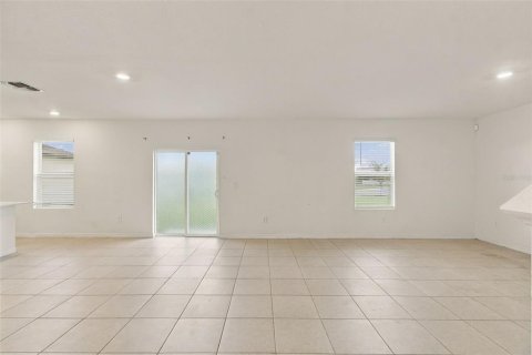 Villa ou maison à vendre à Wimauma, Floride: 5 chambres, 227.7 m2 № 2431006 - photo 14
