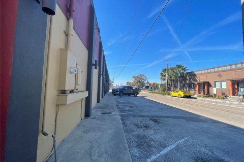 Propiedad comercial en alquiler en Eustis, Florida № 1723772 - foto 30