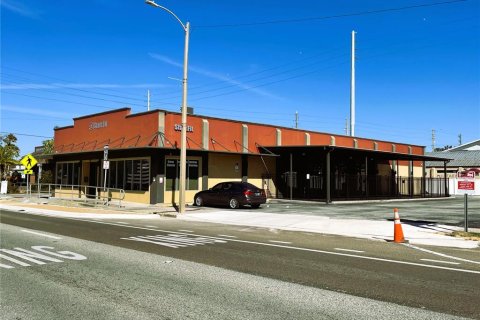 Propiedad comercial en alquiler en Eustis, Florida № 1723772 - foto 2