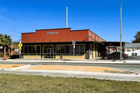 Propiedad comercial en alquiler en Eustis, Florida № 1723772 - foto 1