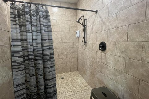 Propiedad comercial en alquiler en Eustis, Florida № 1723772 - foto 16