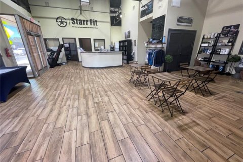 Propiedad comercial en alquiler en Eustis, Florida № 1723772 - foto 9