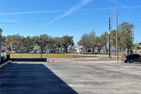 Propiedad comercial en alquiler en Eustis, Florida № 1723772 - foto 27