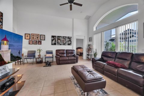 Villa ou maison à vendre à Port St. Lucie, Floride: 3 chambres, 142.98 m2 № 2260992 - photo 6