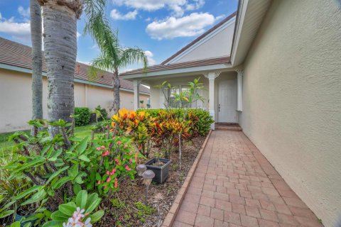 Villa ou maison à vendre à Port St. Lucie, Floride: 3 chambres, 142.98 m2 № 2260992 - photo 3