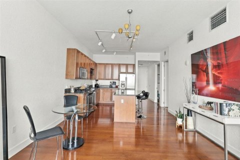Copropriété à vendre à Orlando, Floride: 2 chambres, 105.17 m2 № 2368955 - photo 10