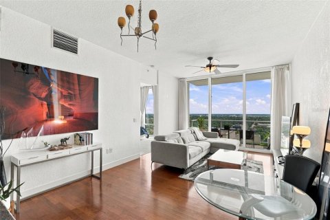 Copropriété à vendre à Orlando, Floride: 2 chambres, 105.17 m2 № 2368955 - photo 11